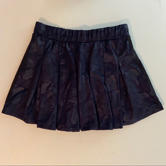 Adidas Camouflage Seoul Winter Skirt in Ink S - Picture 3 of 8